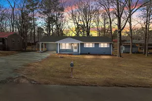 42 S 2nd St, Roxboro, NC 27573 - Photo 1