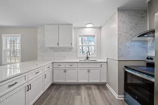 42 S 2nd St, Roxboro, NC 27573 - Photo 10