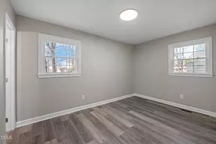 42 S 2nd St, Roxboro, NC 27573 - Photo 16