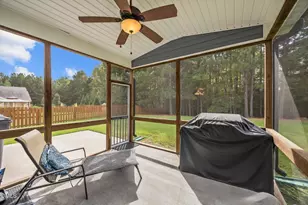 4145 Weavers Pond Dr, Zebulon, NC 27597 - Photo 20