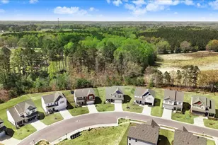 825 Golden Plum Ln, Zebulon, NC 27597 - Photo 28