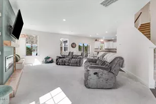 825 Golden Plum Ln, Zebulon, NC 27597 - Photo 8