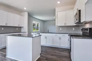 30 Babbling Crk Dr, Youngsville, NC 27596 - Photo 14