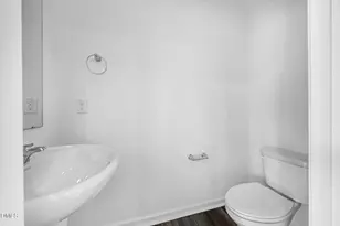 2302 Oakwood Meadows Ct, Raleigh, NC 27604 - Photo 24