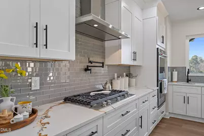 704 Russell Street, Sanford, NC 27330 - Photo 24