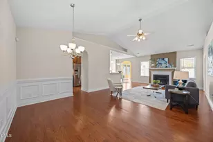 2030 Crockett Ridge Rd, Fuquay-Varina, NC 27526 - Photo 8