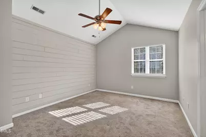 1049 Mills Street, Raleigh, NC 27608 - Photo 16