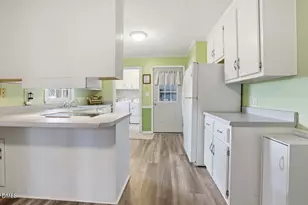 101 Shilou Dr, Pikeville, NC 27863 - Photo 12