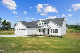 205 N Rabbit Run Dr, Smithfield, NC 27577 - Photo 2