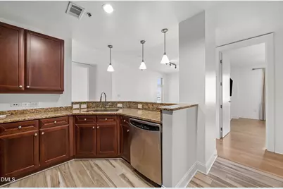 618 N Boylan Avenue #702, Raleigh, NC 27603 - Photo 8