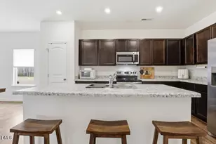 318 Settlers Pointe Dr, Pikeville, NC 27863 - Photo 10