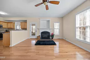 5210 Groveside Ct, Raleigh, NC 27613 - Photo 10