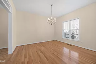 5210 Groveside Ct, Raleigh, NC 27613 - Photo 8