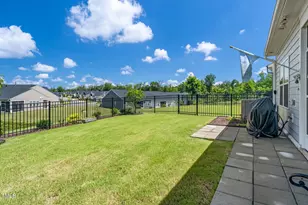 1247 White Flint Cir, Durham, NC 27703 - Photo 30