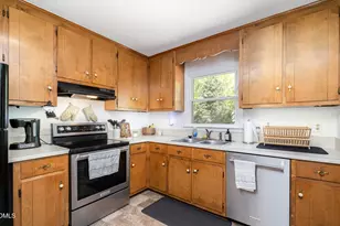 6517 Pondview Ln, Durham, NC 27712 - Photo 14