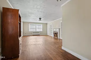 300 Frances, Kinston, NC 28501 - Photo 10