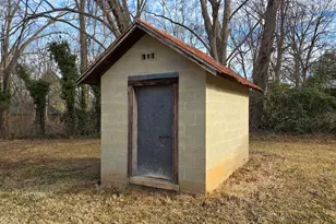 308 Sunset Ave, Oxford, NC 27565 - Photo 32