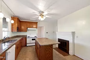 5964 (E) Godwin Lake Rd, Dunn, NC 28334 - Photo 16