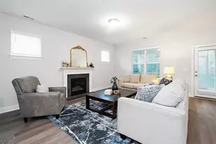 1425 Queen Trigger Dr, Fuquay-Varina, NC 27526 - Photo 6