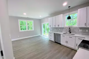 608 E Umstead St, Durham, NC 27701 - Photo 8