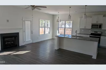 4032 Silver Lane, West End, NC 27376 - Photo 6