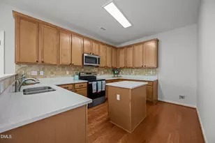 3609 Bretton Mill Dr, Raleigh, NC 27616 - Photo 2