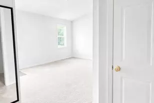 500 Zene St, Henderson, NC 27536 - Photo 8