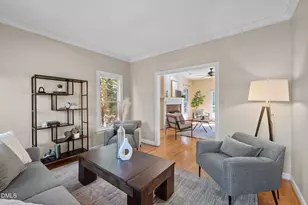 3 Fenton Pl, Chapel Hill, NC 27517 - Photo 8
