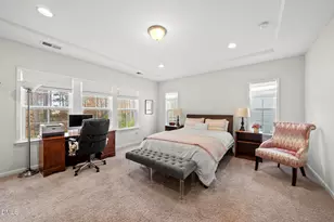 7301 Villoria Ln, Raleigh, NC 27617 - Photo 16