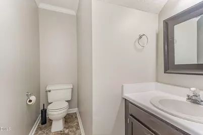 109 Gatepost Lane, Cary, NC 27513 - Photo 18