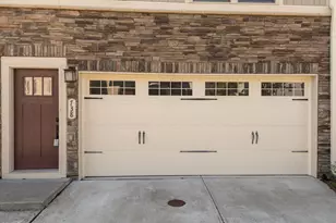 738 Channing Park Cir, Cary, NC 27519 - Photo 4