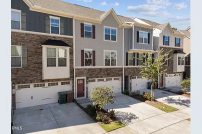 738 Channing Park Circle, Cary, NC 27519 - Photo 2