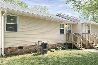 228 Crozier Street #228/230, Henderson, NC 27536 - Photo 4