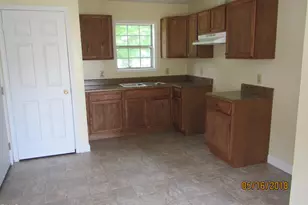 230 Maple Dr, Oxford, NC 27565 - Photo 8