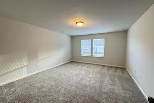 443 Parker Sta Ave, Fuquay-Varina, NC 27526 - Photo 8