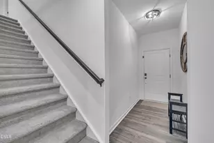 81 Paperwhite Pl, Clayton, NC 27527 - Photo 4