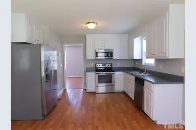 212 Wimbledon Court, Clayton, NC 27520 - Photo 6