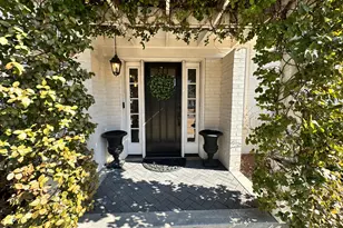 4512 Drexel Dr, Raleigh, NC 27609 - Photo 32