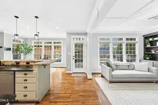 117 Barnes Spring Ct, Cary, NC 27519 - Photo 6