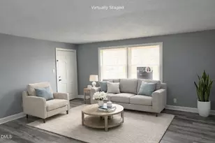 1400 Roslyn Dr, Burlington, NC 27215 - Photo 4