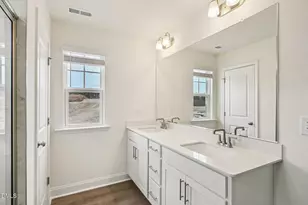 1028 Bolton Pointe Dr, Zebulon, NC 27597 - Photo 22