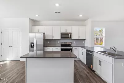 738 Dorset Stream Drive, Fuquay Varina, NC 27526 - Photo 14