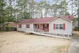 3115 Wedgewood Dr, Fayetteville, NC 28301 - Photo 1