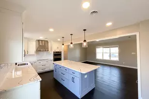 2218 Foster Gwin Ln, Fayetteville, NC 28304 - Photo 6