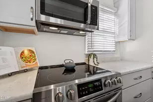 10 Hickory Wood Square, Durham, NC 27713 - Photo 14