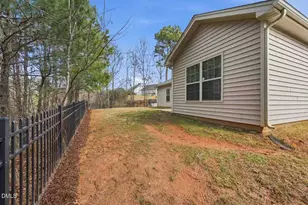 830 Bridlemine Dr, Fuquay-Varina, NC 27526 - Photo 28