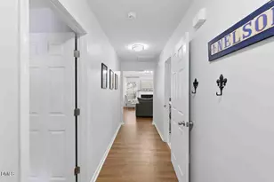 830 Bridlemine Dr, Fuquay-Varina, NC 27526 - Photo 2