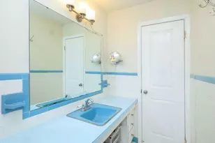 211 Westridge Dr, Raleigh, NC 27609 - Photo 30