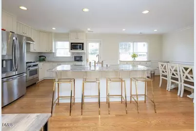 211 Westridge Drive, Raleigh, NC 27609 - Photo 4