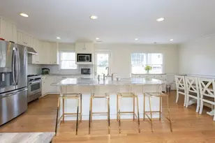 211 Westridge Dr, Raleigh, NC 27609 - Photo 4